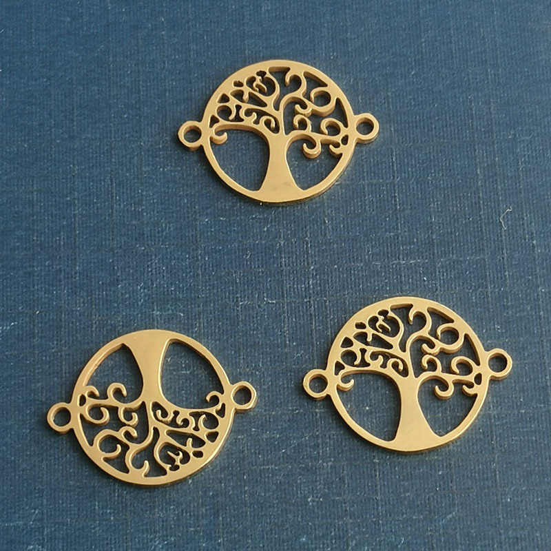 3:gold pendant