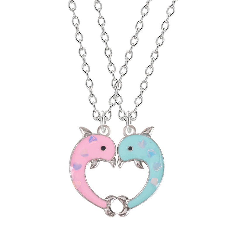 10:dolphin necklace