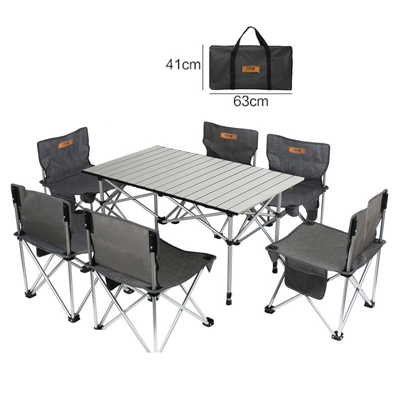 E table 95x55x52/68cm, chairs 40x40x32cm