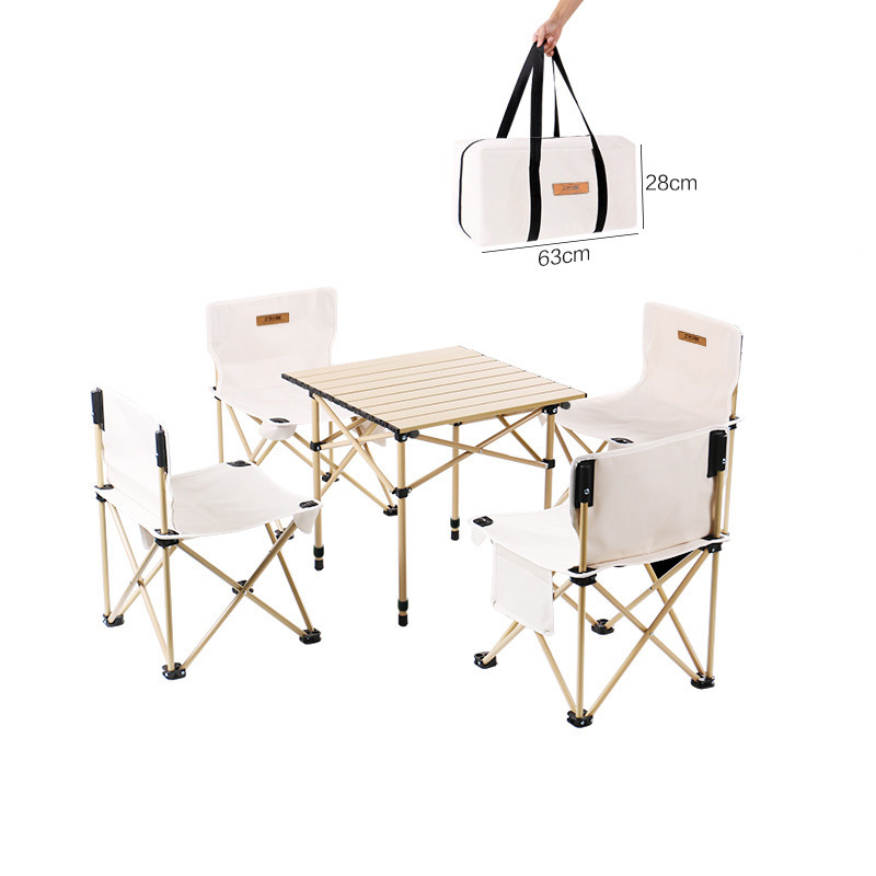 B table 55x54x52/68cm, chairs 40x40x33cm