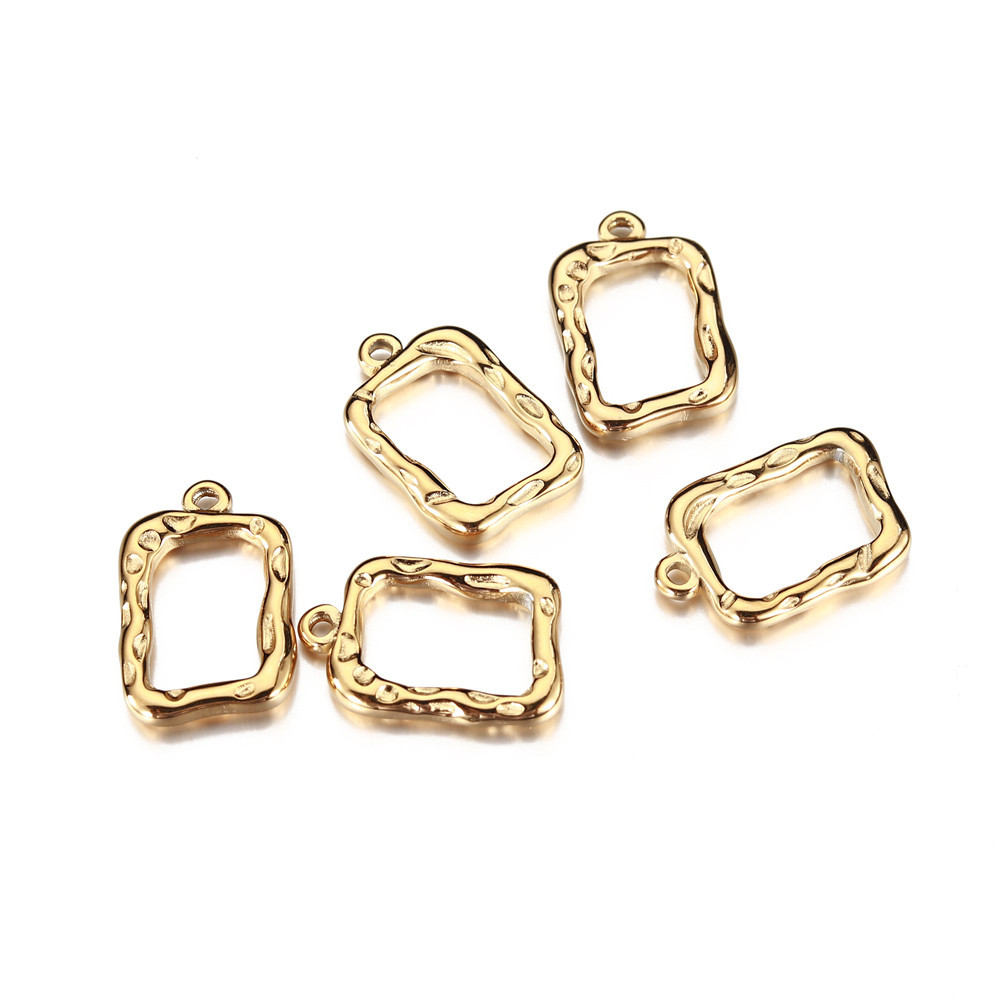 2:ALDY017-A Gold 12x14mm