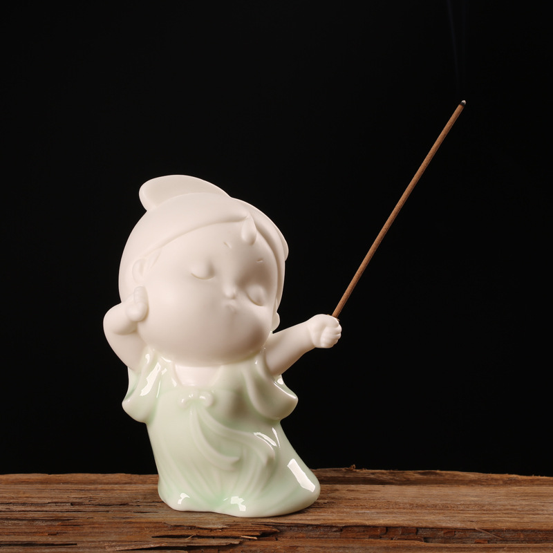 Xiao Gong'e Incense Insert - Celadon Touching Ears