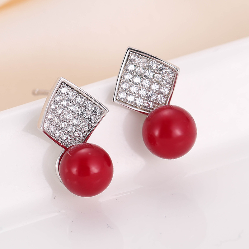 White gold   Red beads