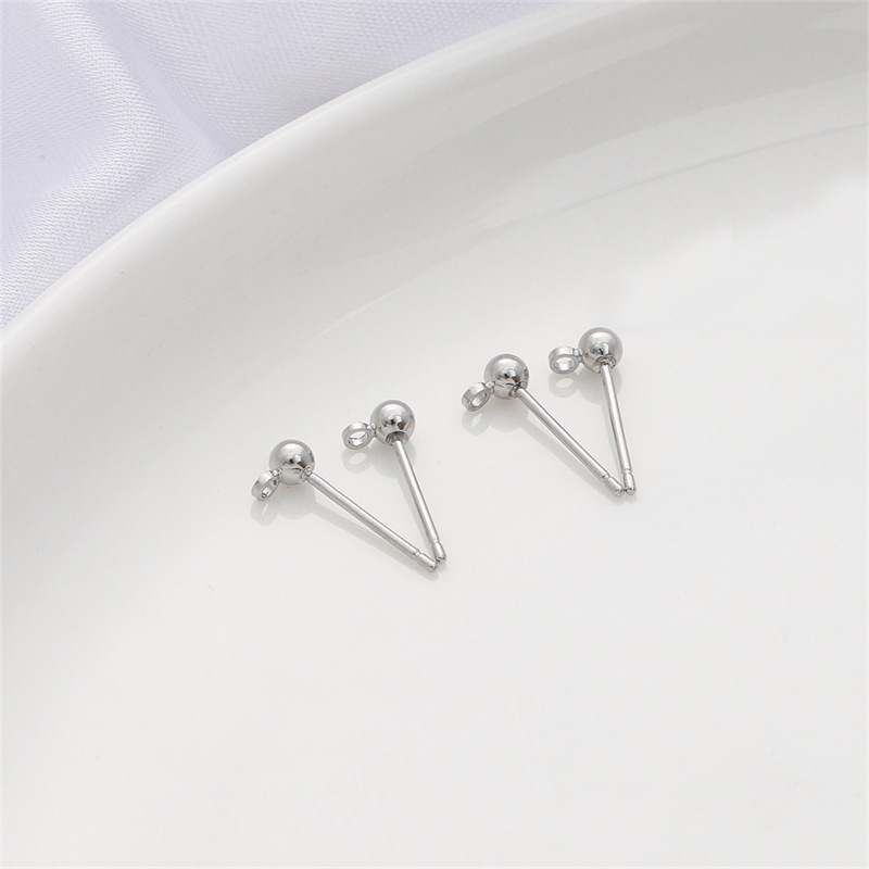 White gold plated 3.0x14mm