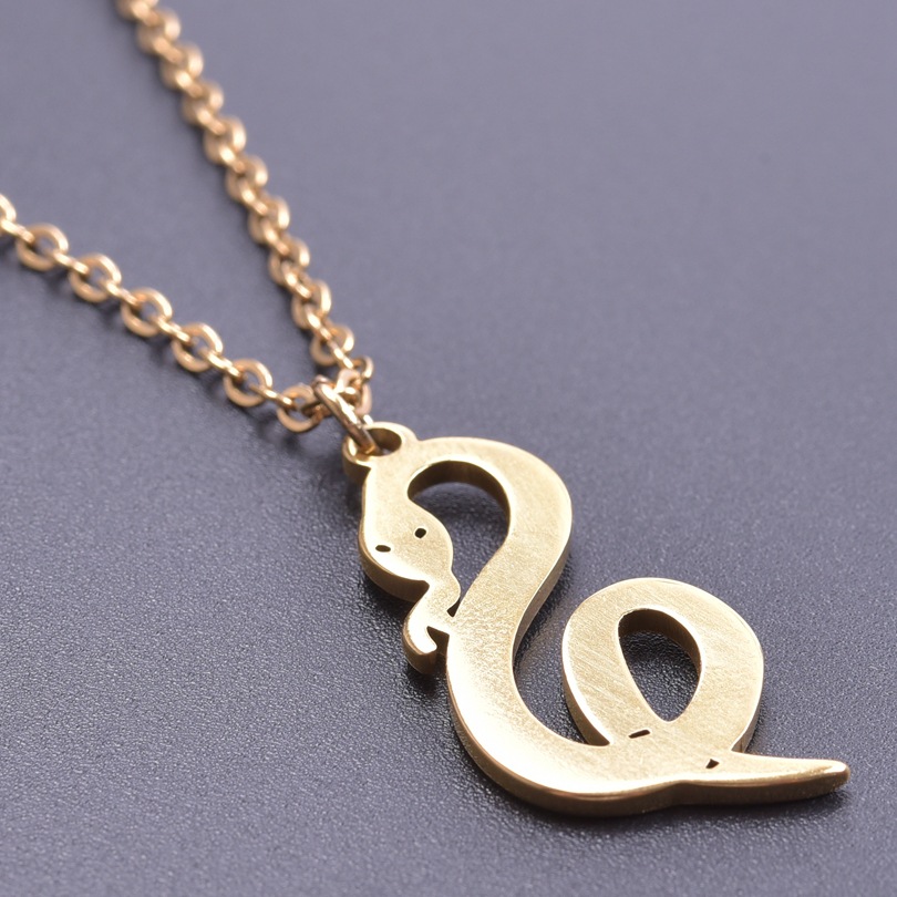6:Golden necklace