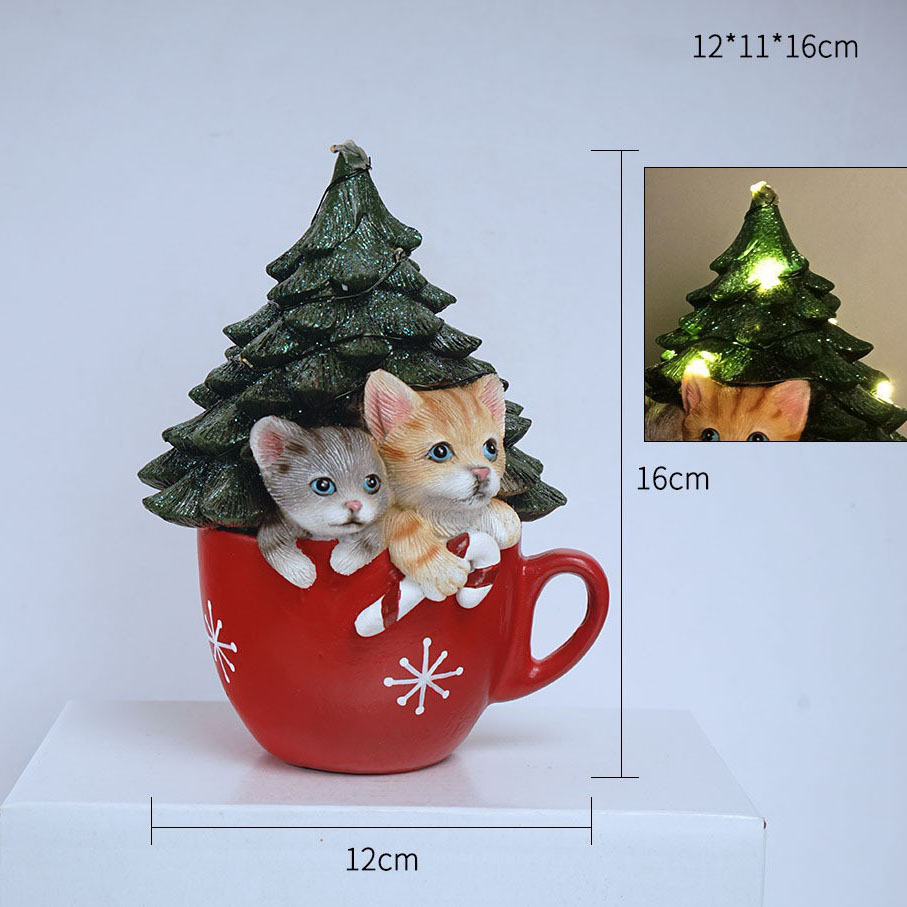 Christmas Teacup Cat