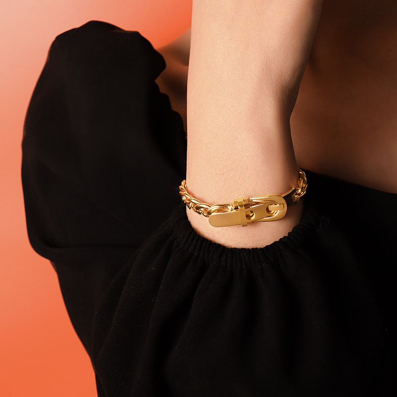 E199 Women's gold bracelet 19cm