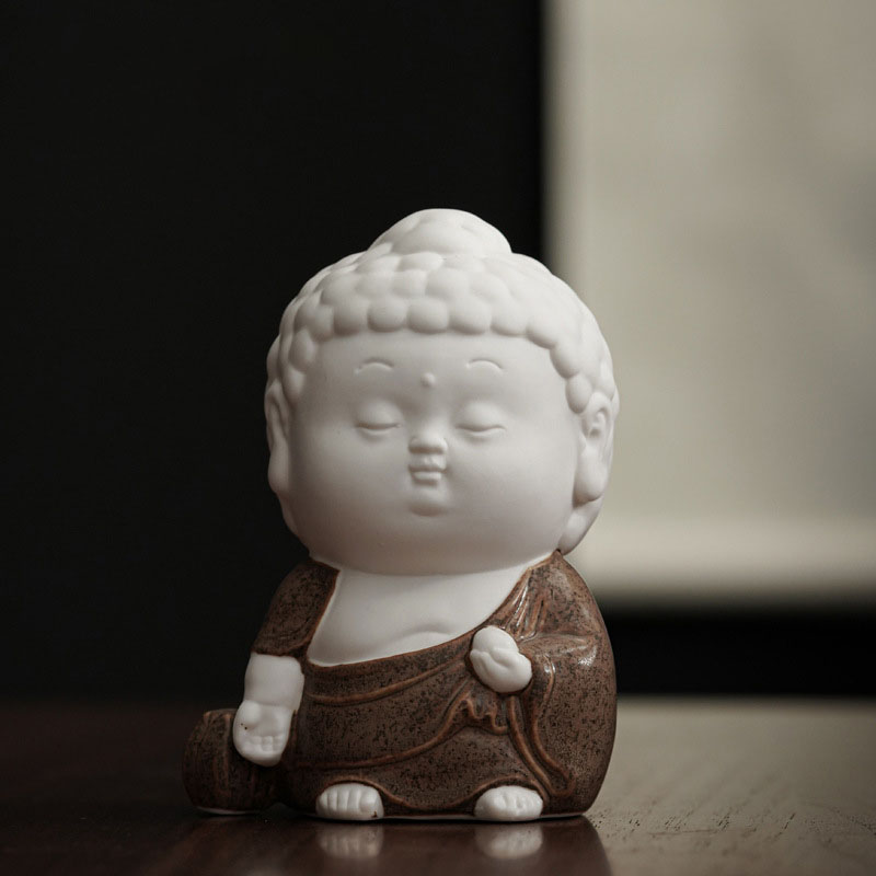 Small station Buddha (brown clothes) 7*10cm
