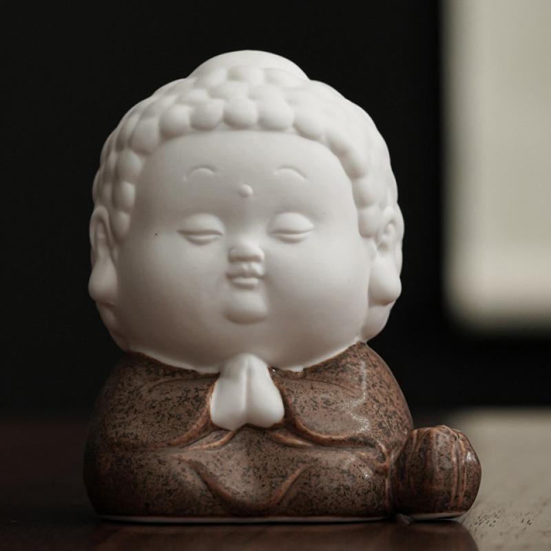Small sitting Buddha (brown clothes7*8.5cm