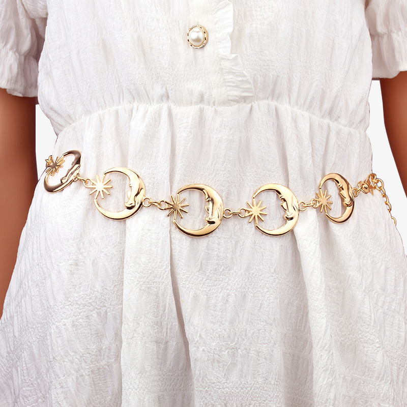 Gold moon waist chain