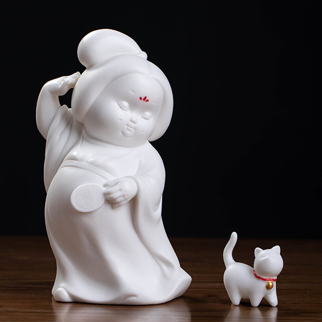 5:Tang Yun Lady (white porcelain) holding fan