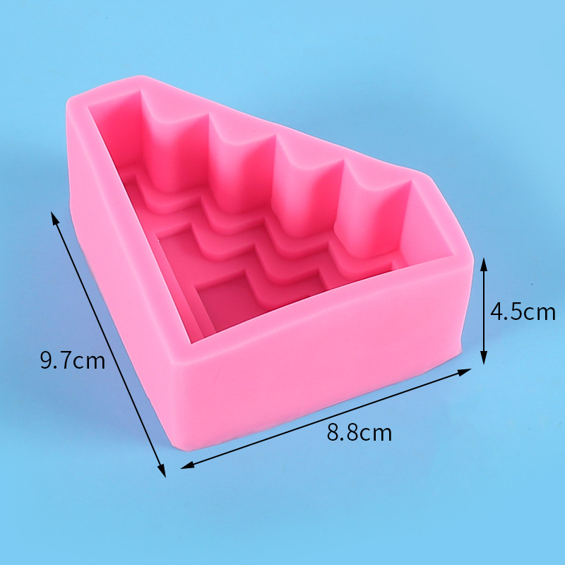 Ladder-shaped silicone mold