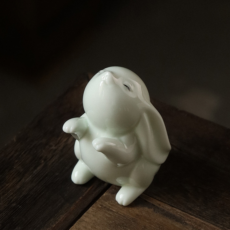 Moon Rabbit (Green)  5.8*5.6*9cm