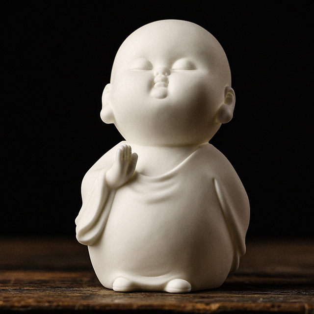 2:White porcelain-praying little monk 7*6*10.5cm