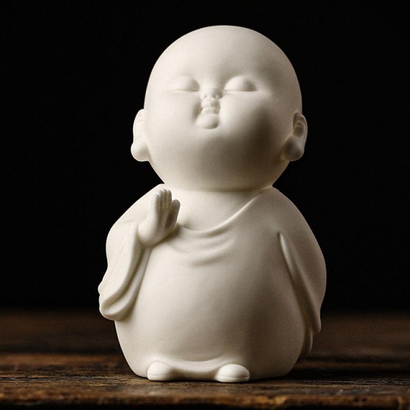 White porcelain-praying little monk 7*6*10.5cm