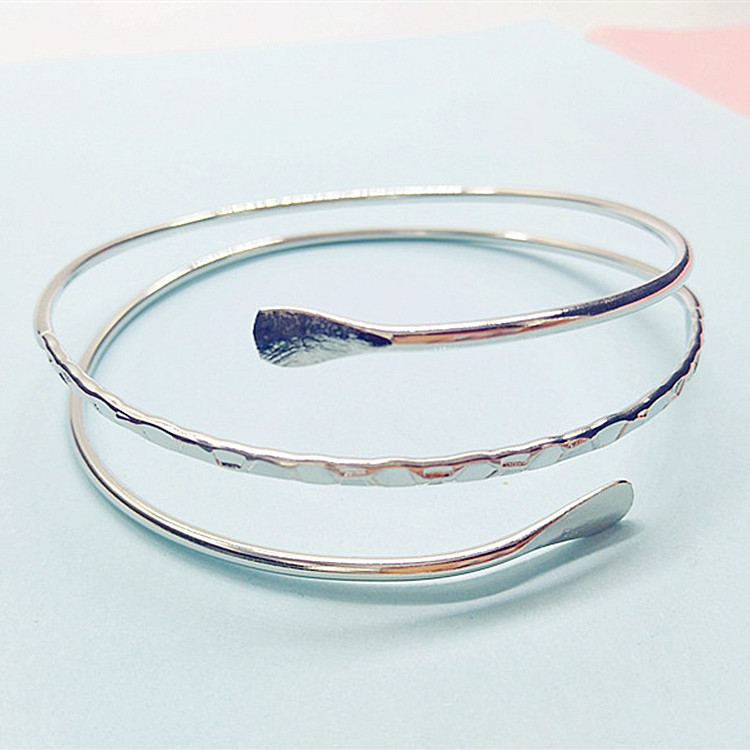 2:Ring bracelet silver