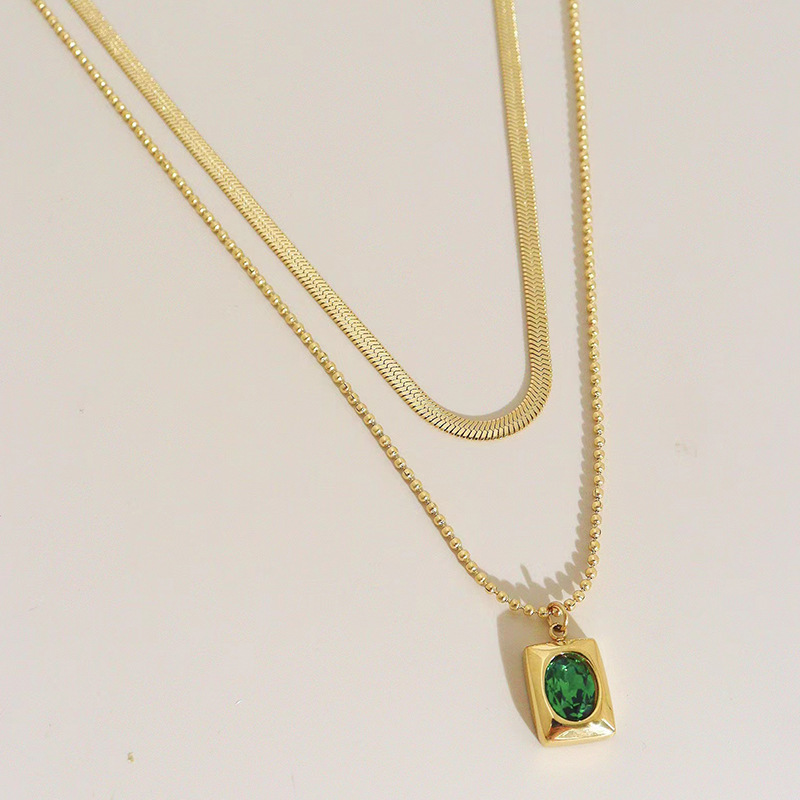 DDK061 Gold and green diamond