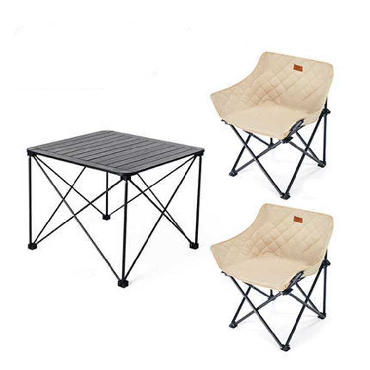 Khaki table and chair 3-piece chair: 43x44x66cm Table: 69.5x69.5x56cm
