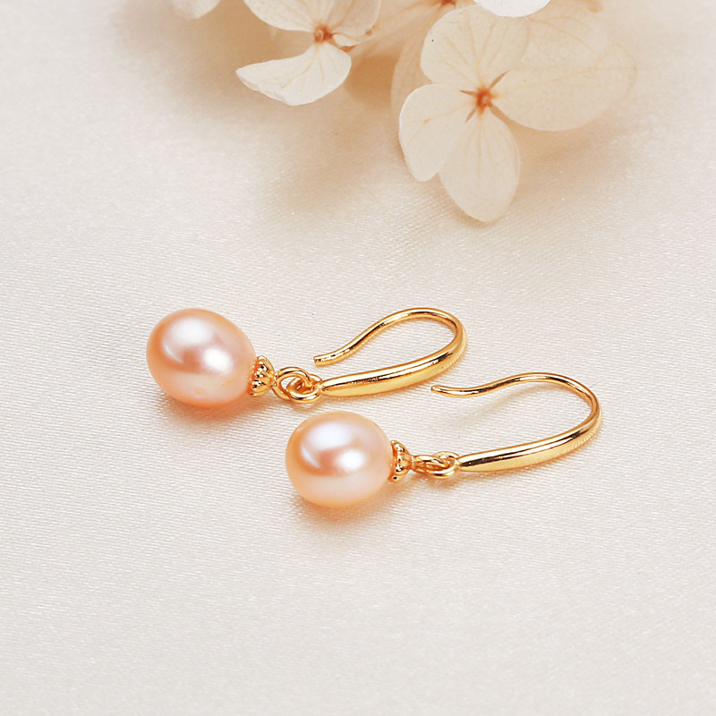 7mm pink pearl with gold ear hook
