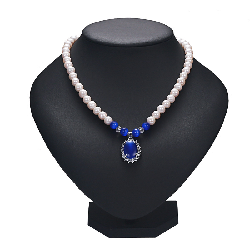 White pearl blue egg-shaped necklace