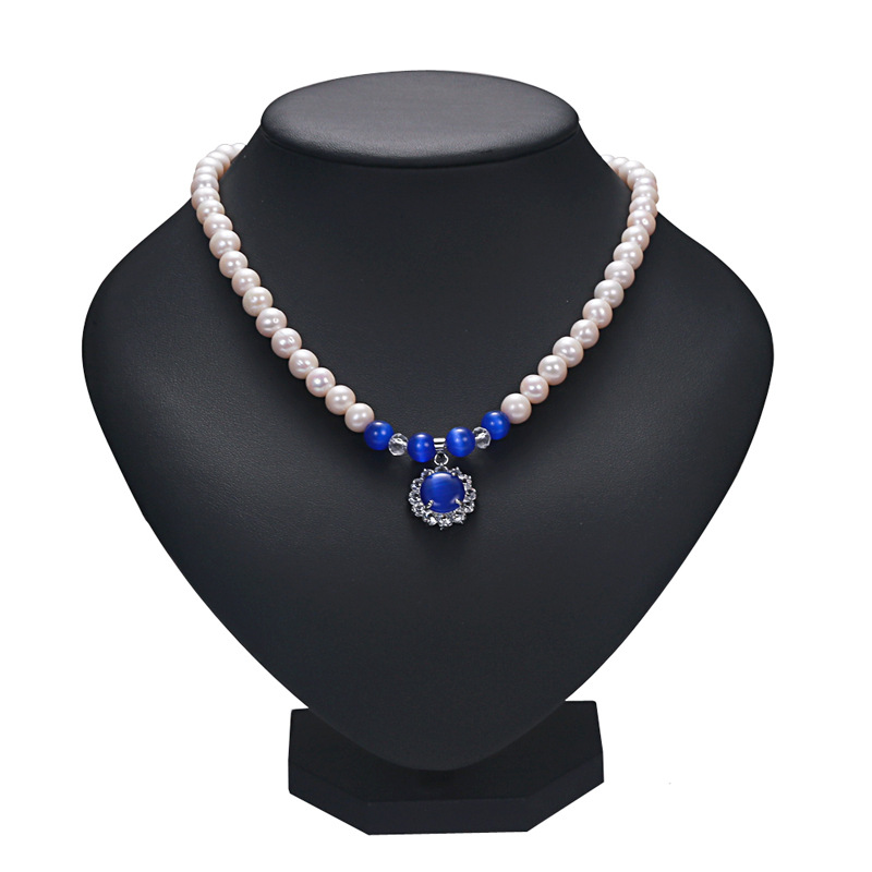 White pearl blue round necklace