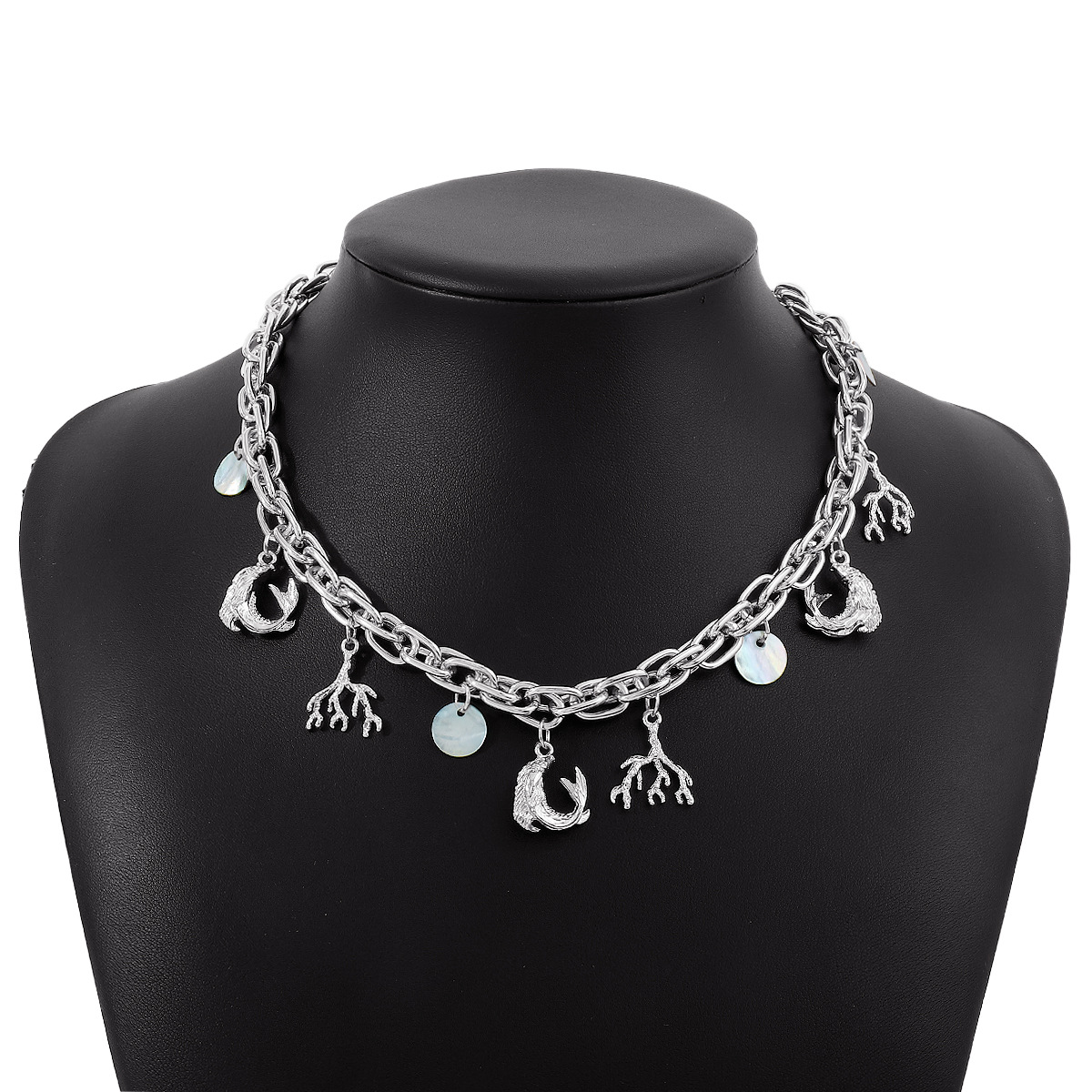 2:Platinum color necklace