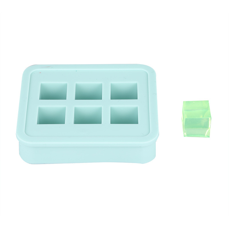 6 grids of aqua green cube 16mm