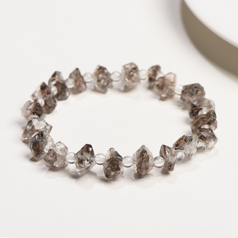 Double-pointed sparkle diamond beads