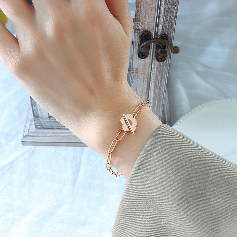 2:Rose gold bracelet - 16cm