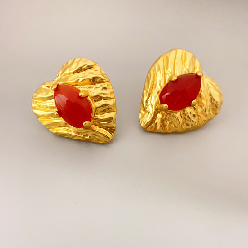 Red Agate (ear clip)