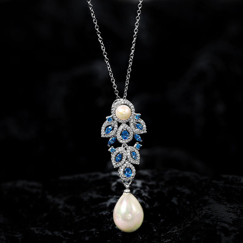 Blue Diamond Pearl Necklace x2857001