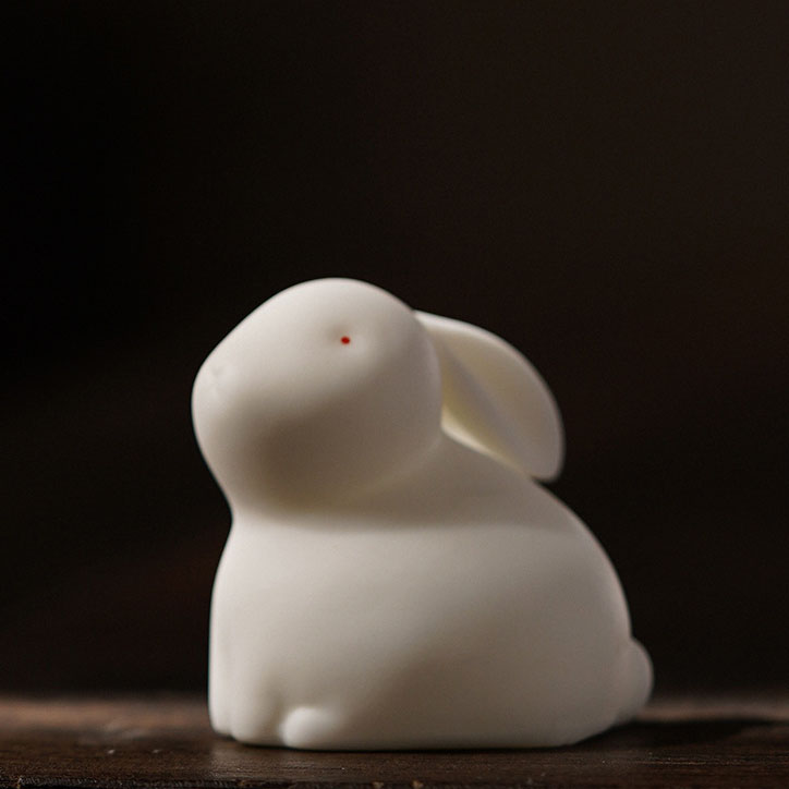 Warm Jade Rabbit (son) 4.7*3.9*4.6cm