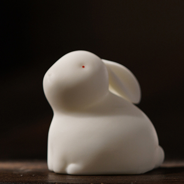 Warm Jade Rabbit (son) 4.7*3.9*4.6cm
