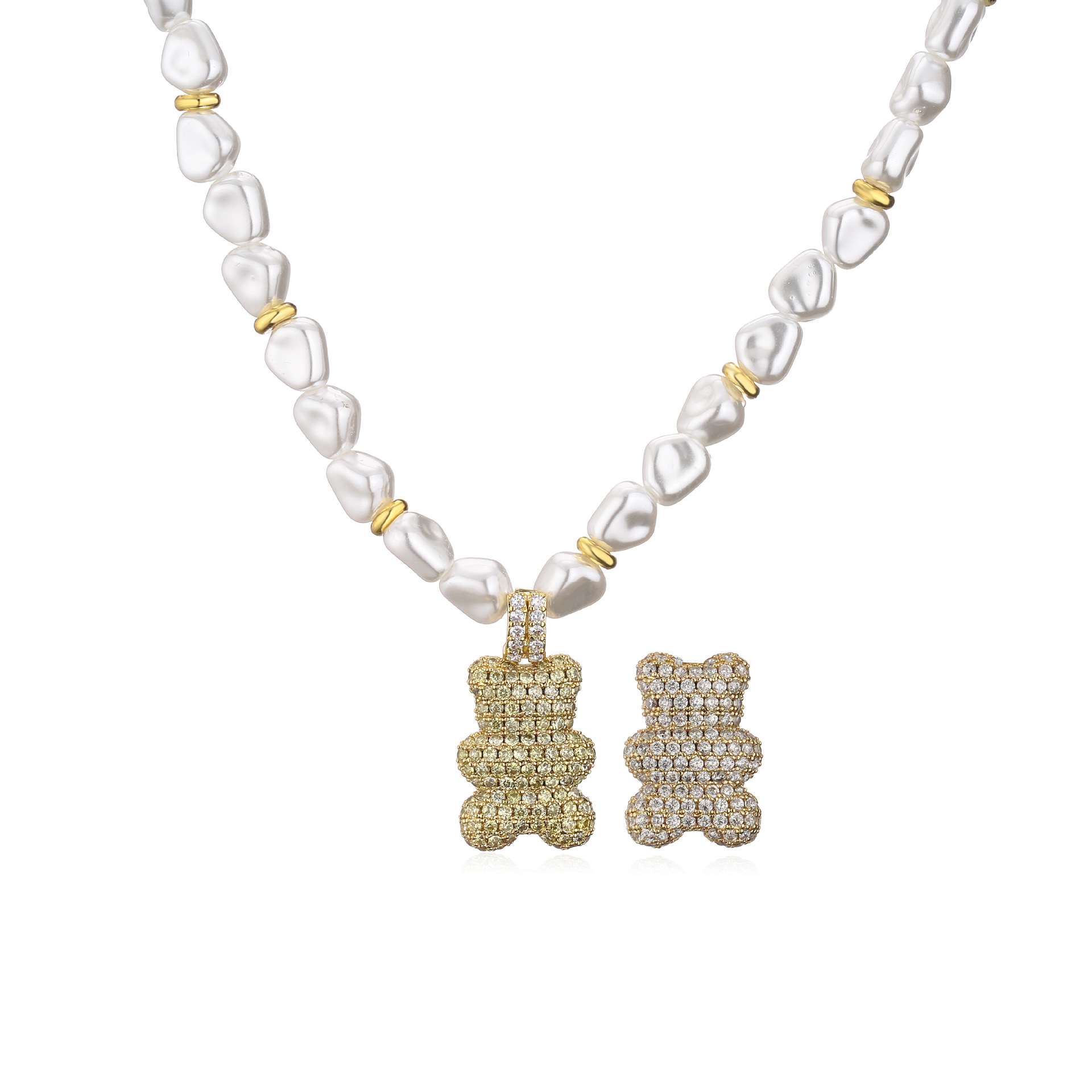 8:Green and White Bear Pearl necklace