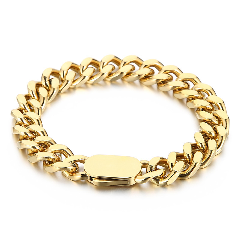 33:B Gold bracelet 11mm21cm