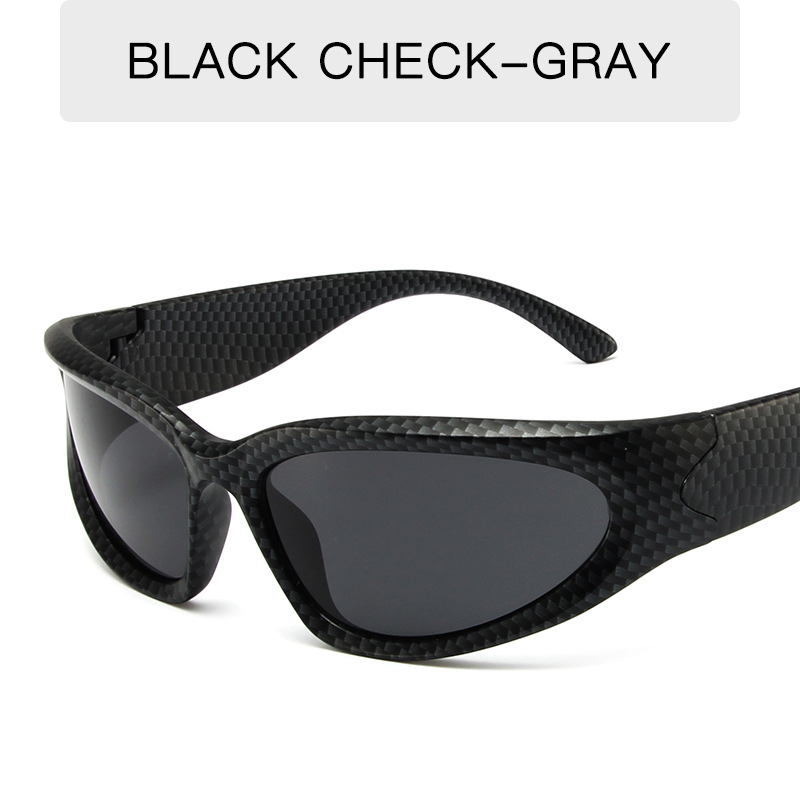 Black check gray piece
