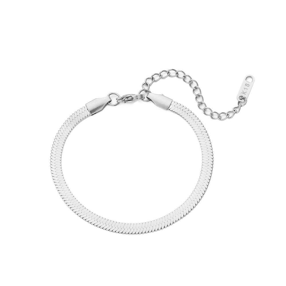4:Silver bracelet 15cm