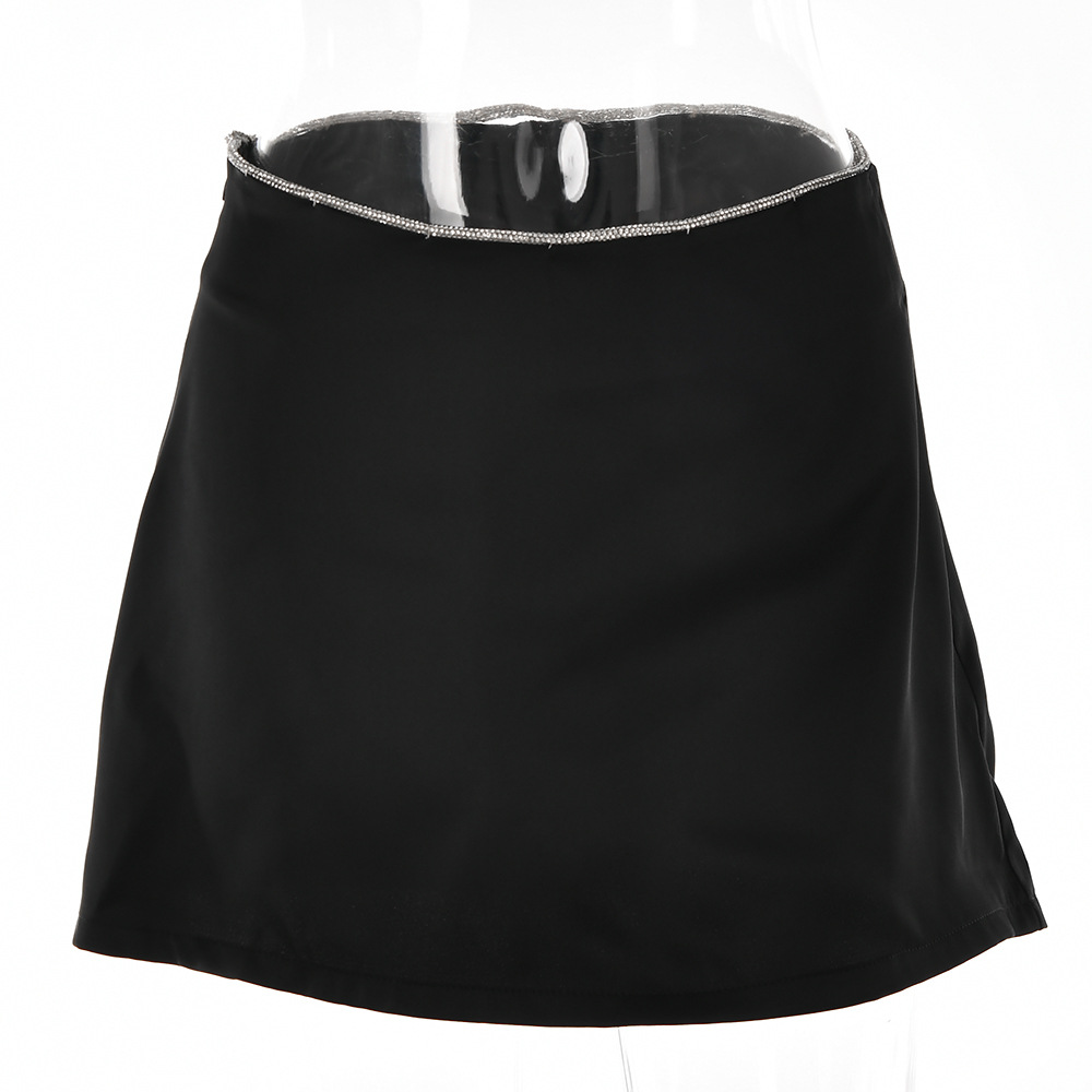 Short skirt black