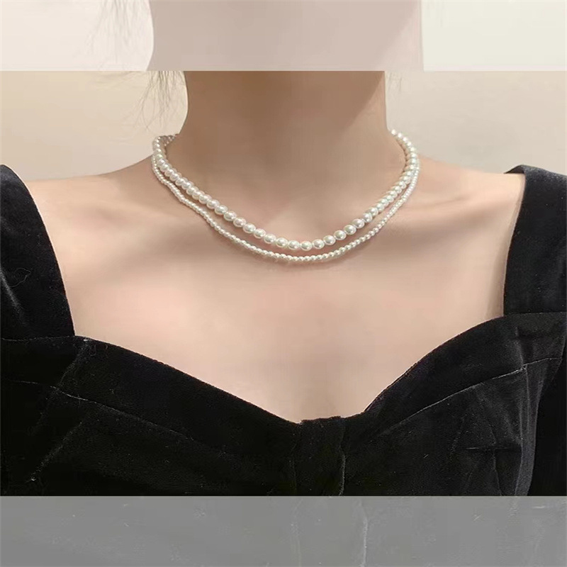 1:Pearl necklace