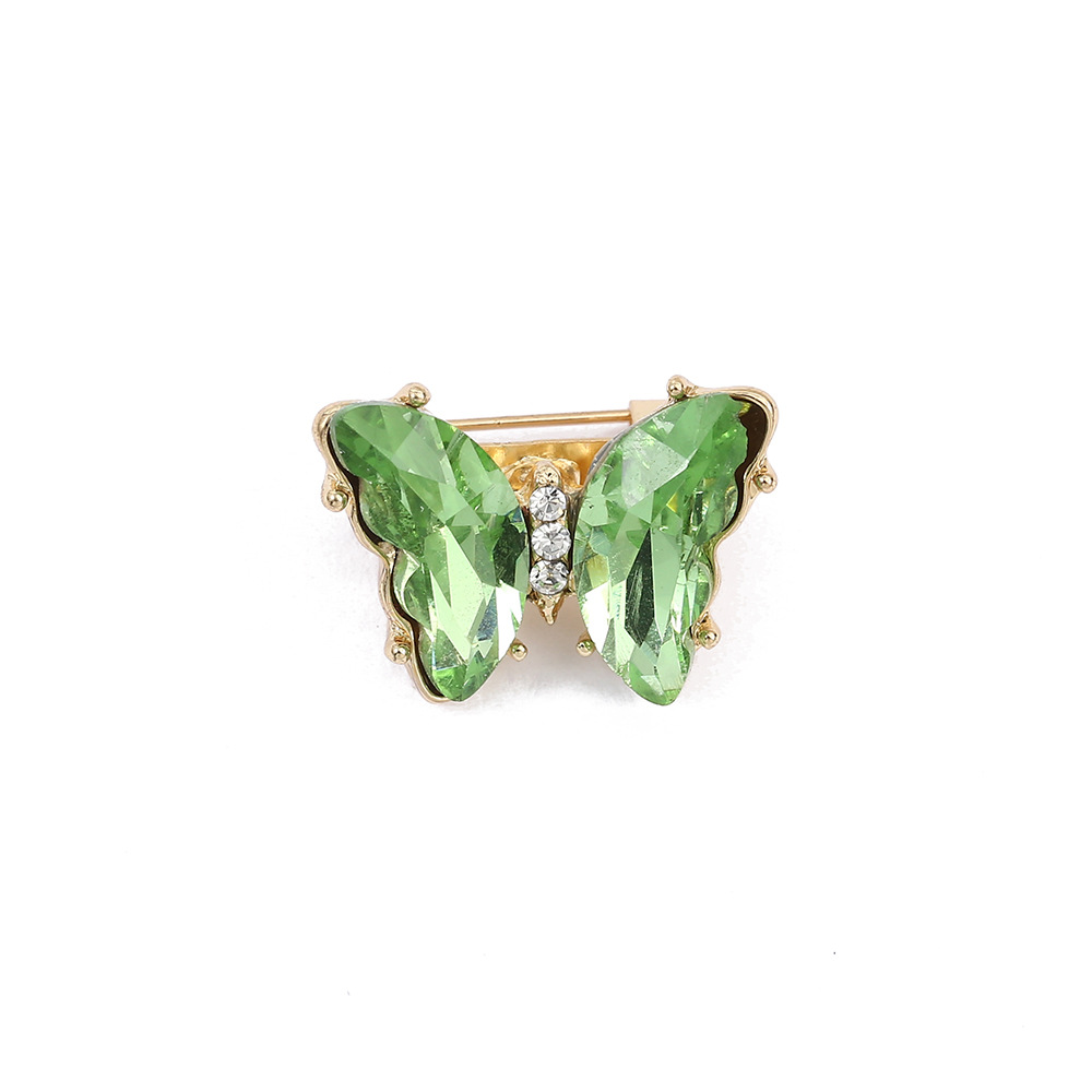 4:apple green butterfly2.2x1.6cm