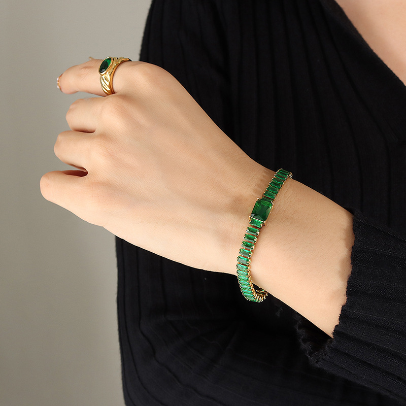 Green Bracelet -15+5cm