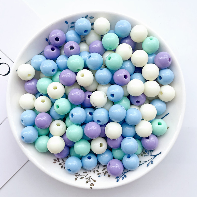 Cream blueberry 6mm about 830 pieces