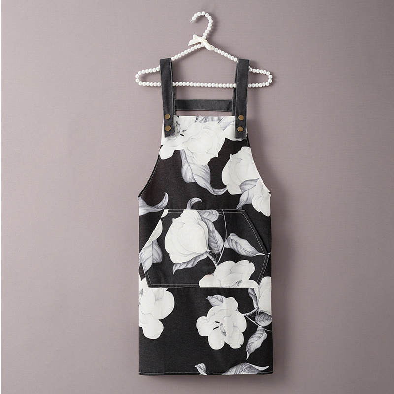 Waterproof canvas Black and white flowers