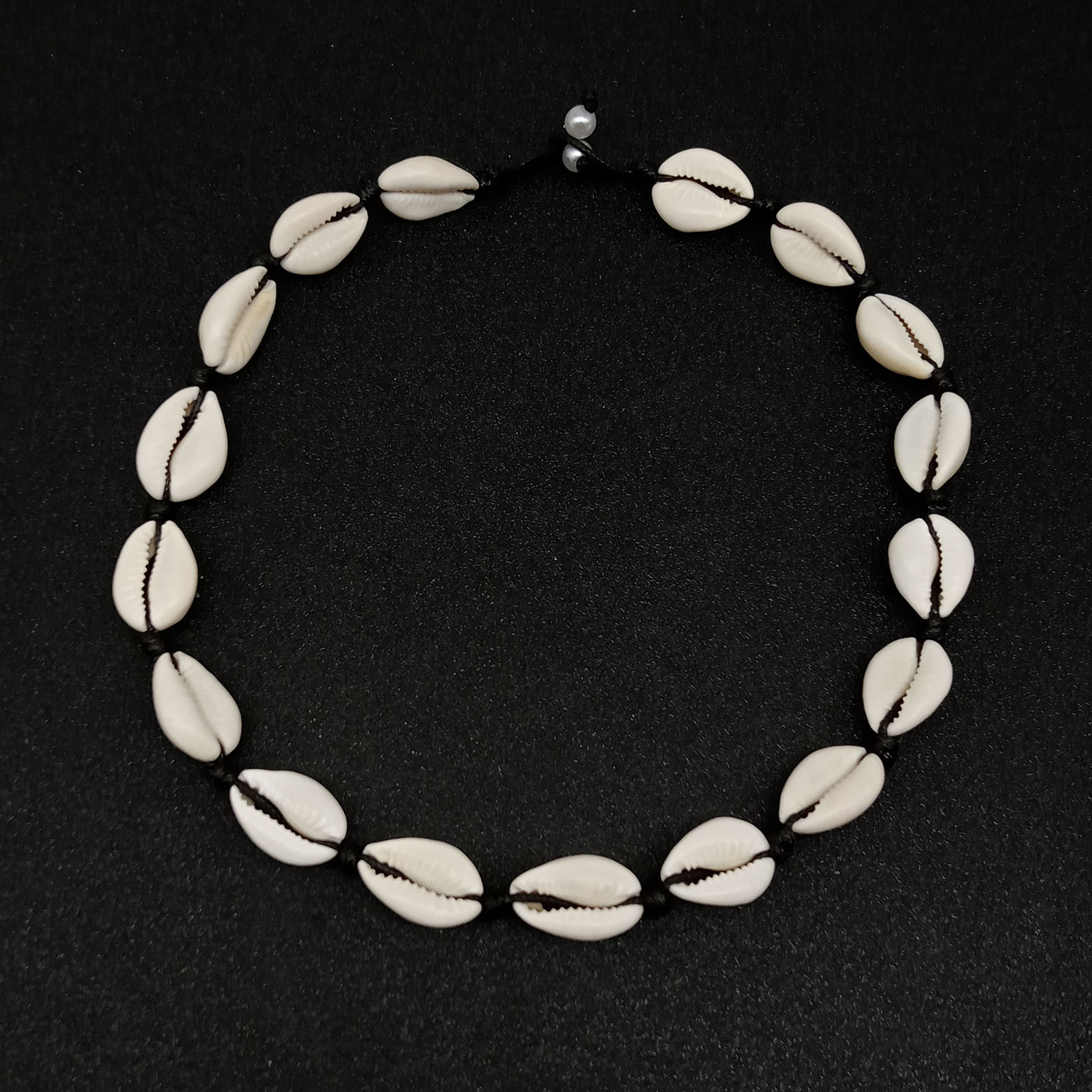 2:Black rope+pearl shells
