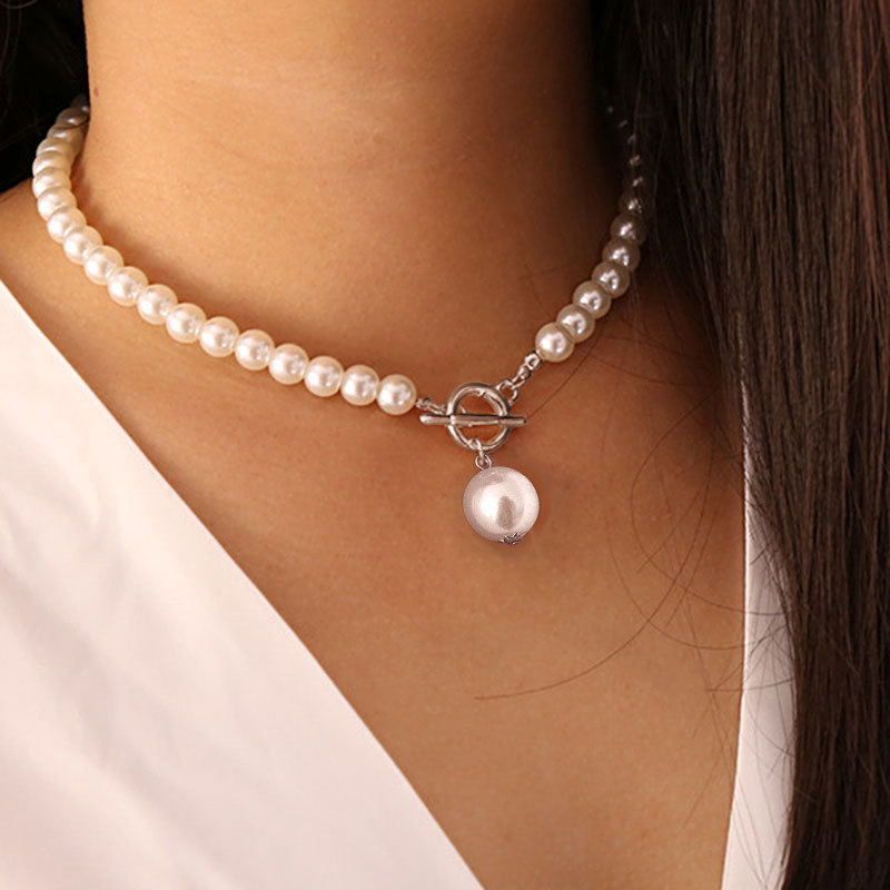 4:Pearl Pendant (Silver)
