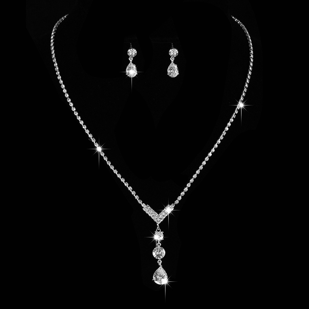 1:Necklace earrings set