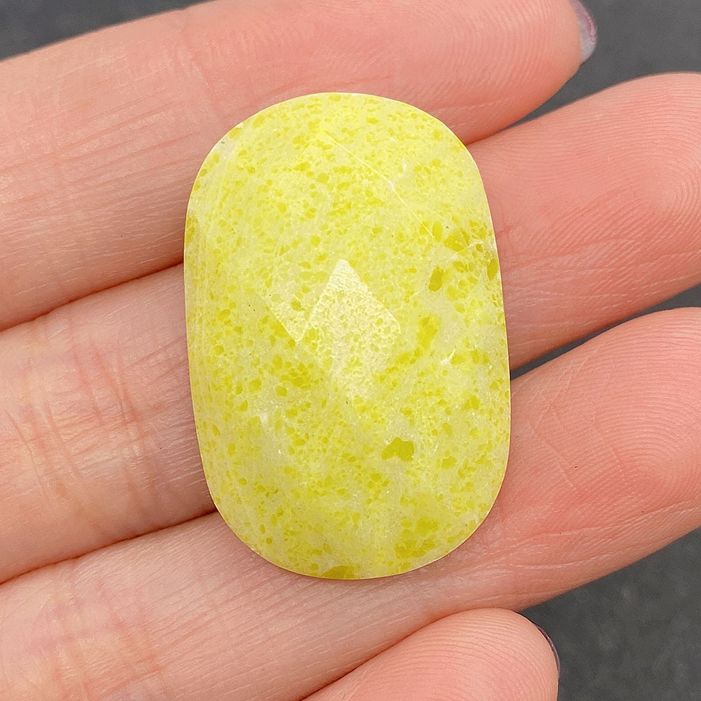 1:Jade amarelo