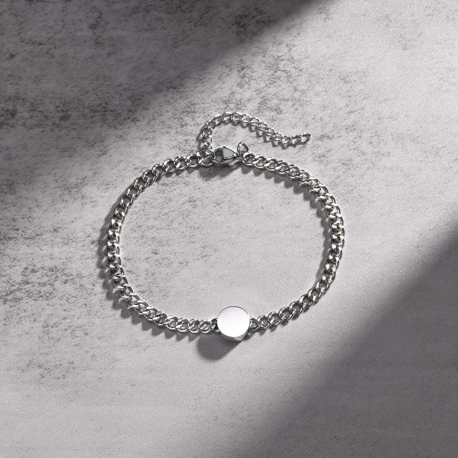 1 accessory [blank] bracelet