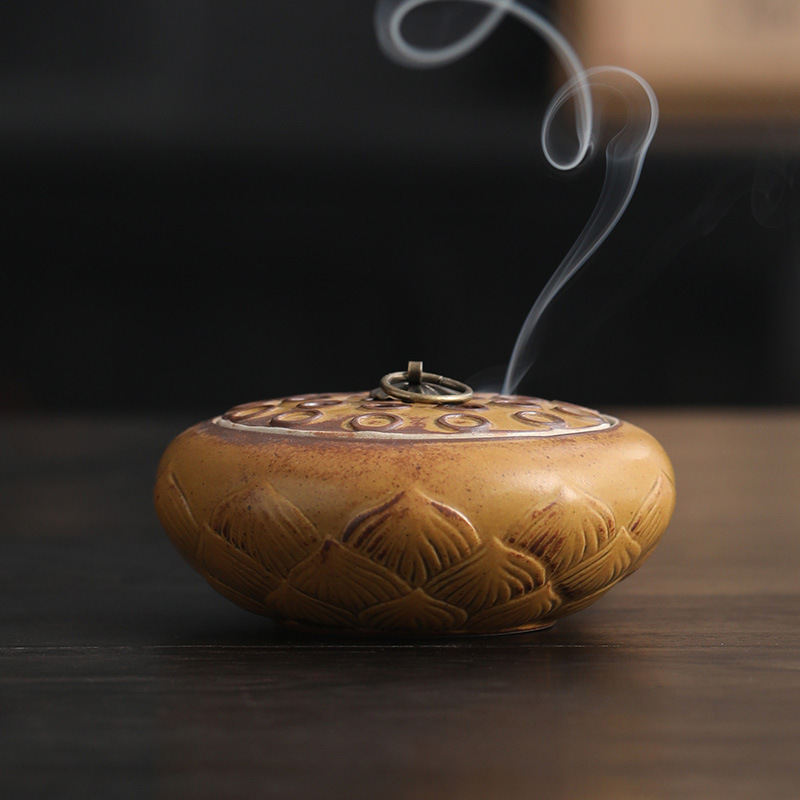 Ceramic lotus oven