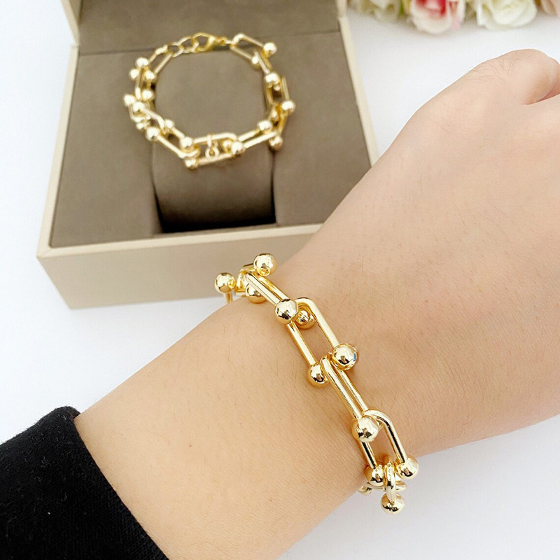 Gold - U-shaped chain